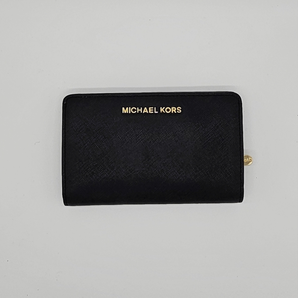 Micheal Kors Women's Bifold Wallet